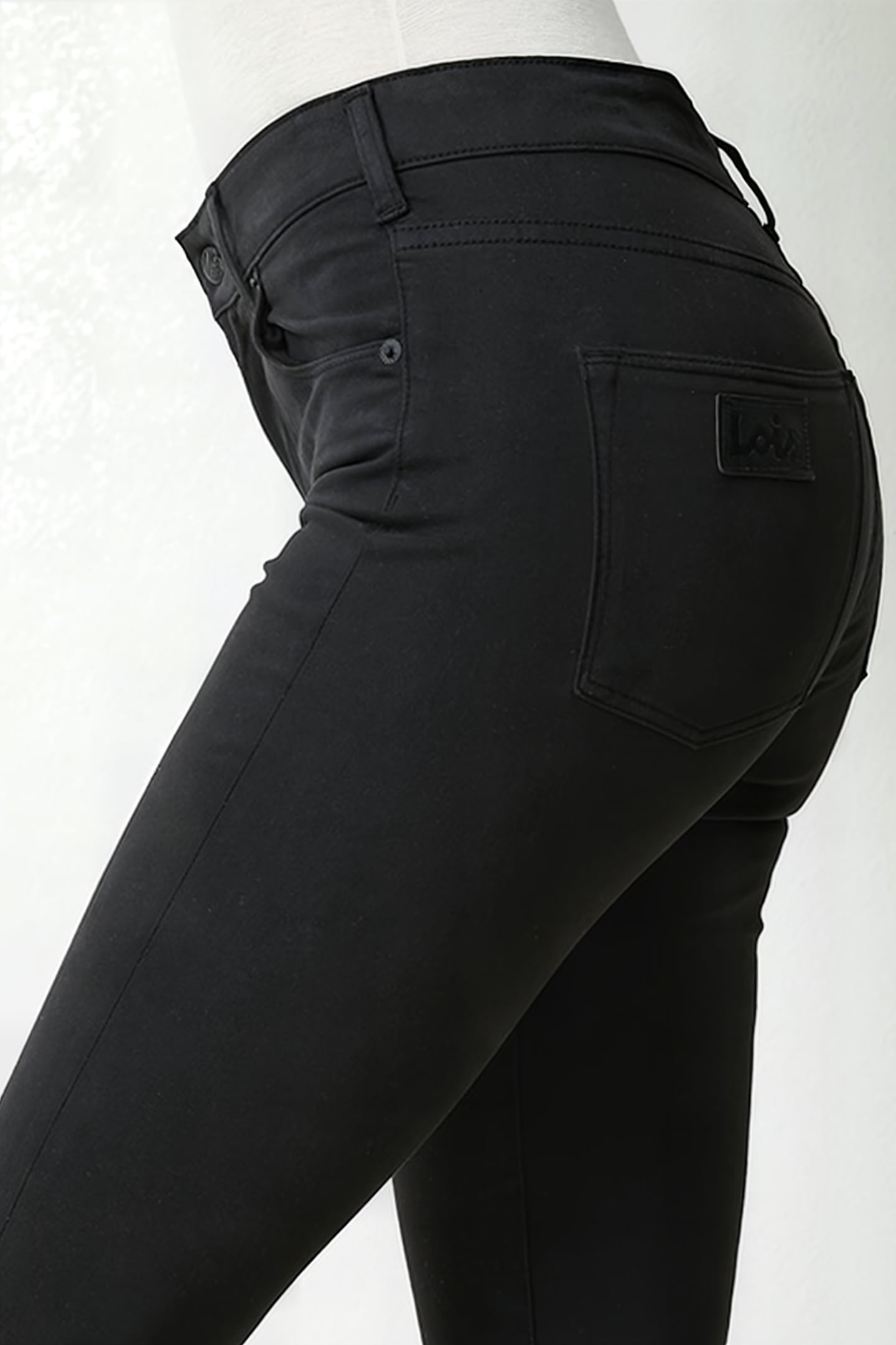 CELIA BLACK 4