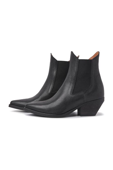 JIL ARC BLACK 6