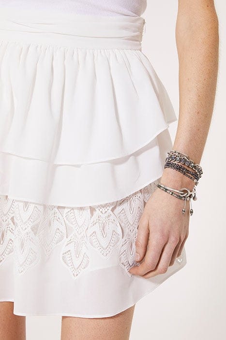 MUGUE WHITE 4