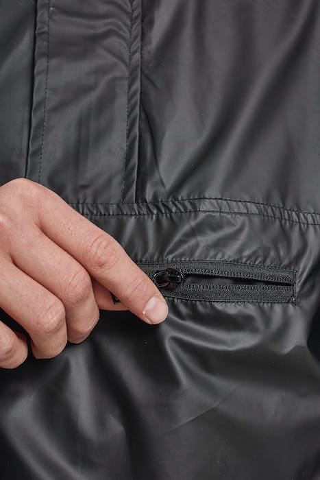 LIGHT PULL OVER JACKET BLACK 9