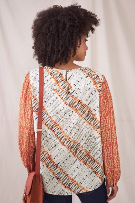 MOLLY MIXED PRINT TOP GREY MULTI 2