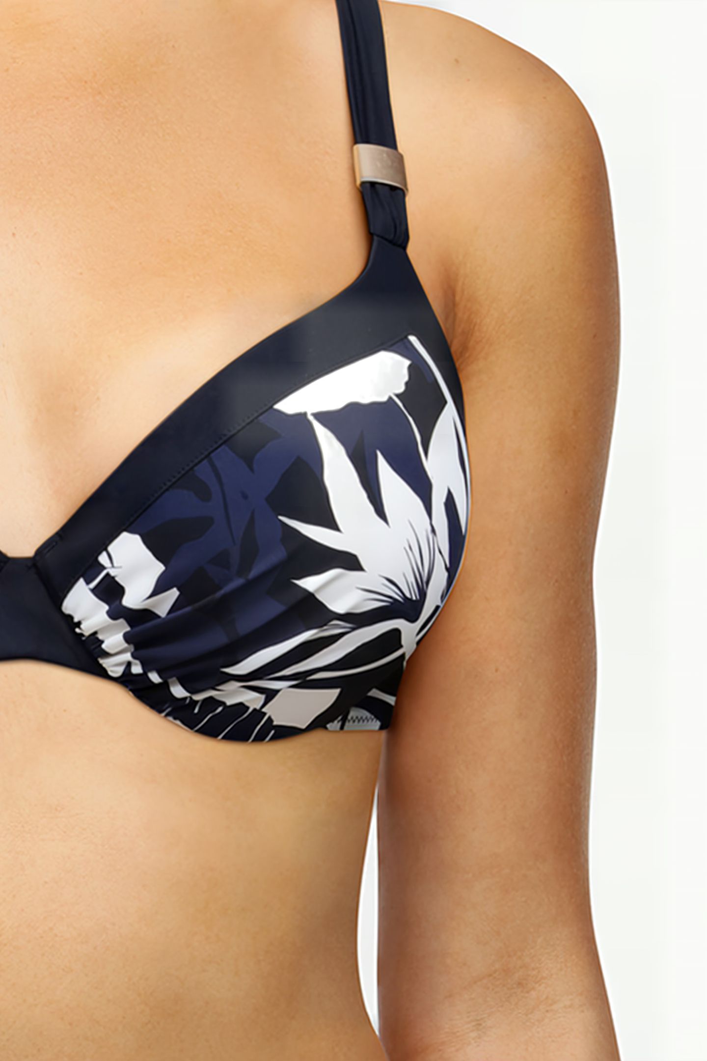SW BRA TSHIRT PLUNGE DARK FLOWERS 4