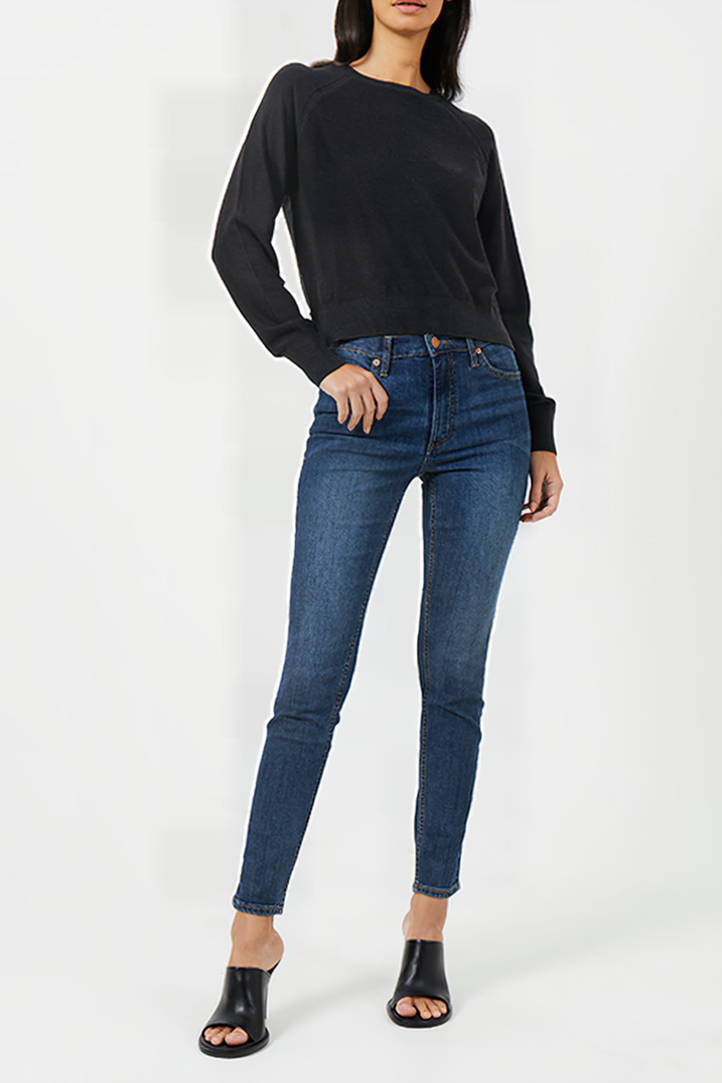 SUPERSOFT DOUBLE RAGLAN CREW CHARCOAL MEL 2