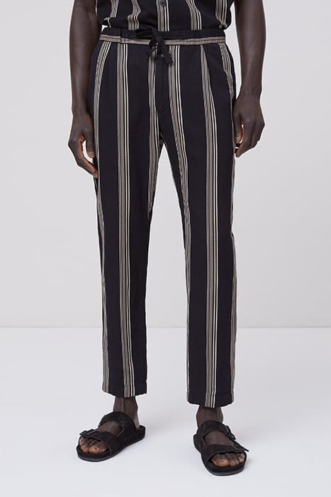MEN VIGO TAPERED PANTS BLACK 1