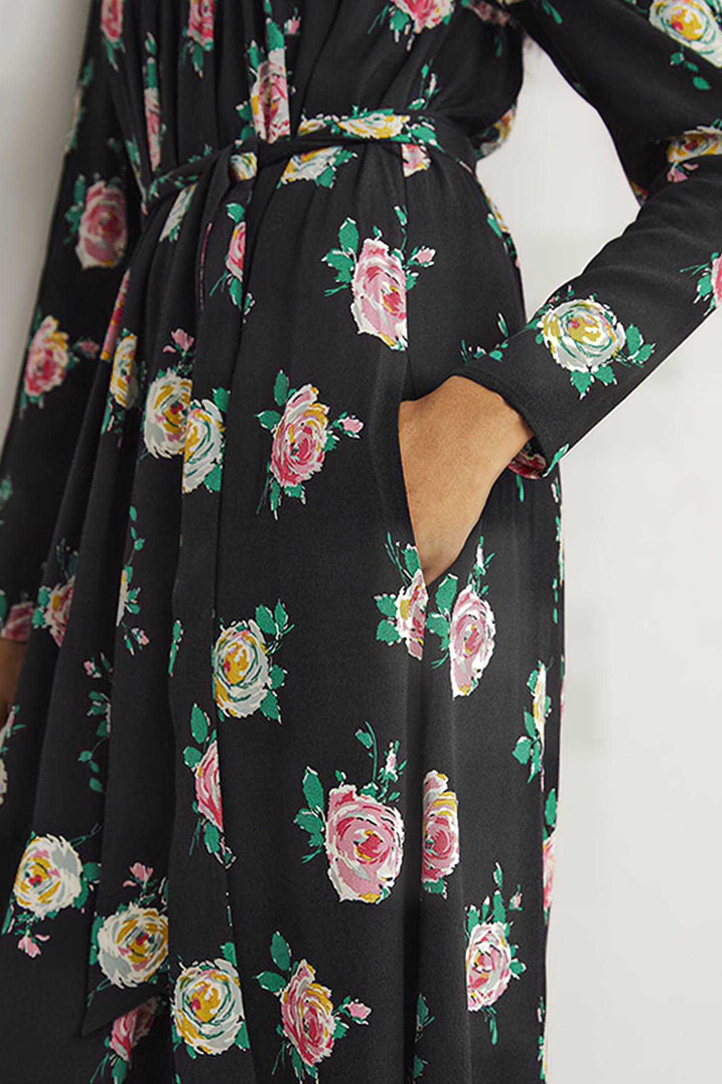 SQUARE NECK MAXI DRESS BLK 4