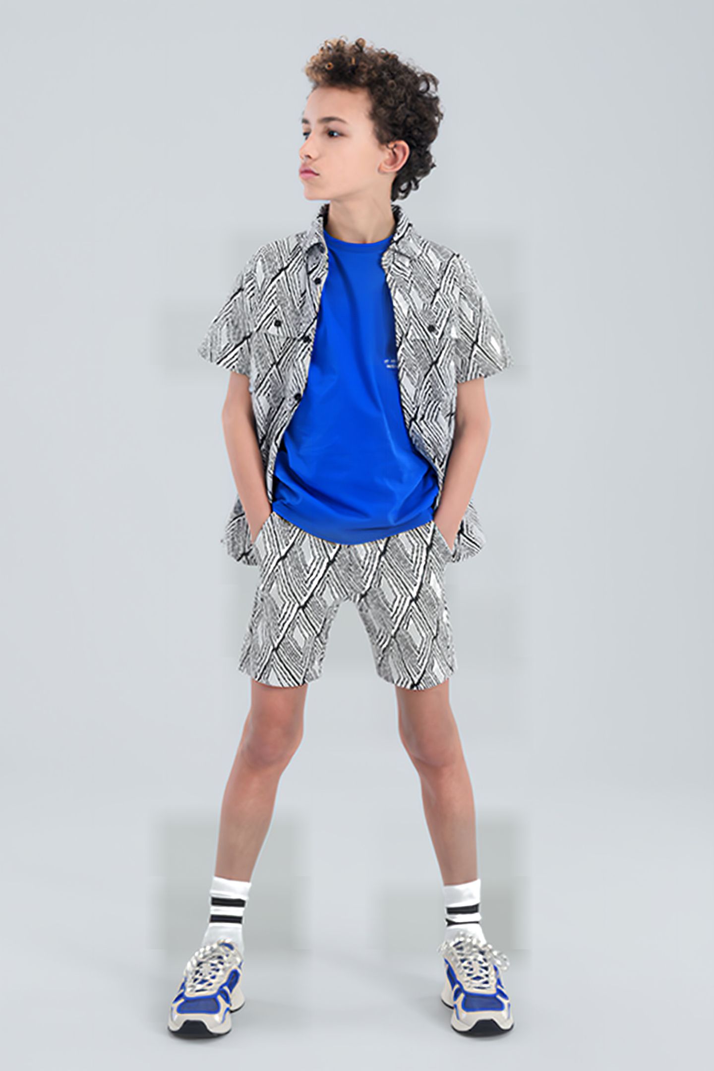 BA-ROLY SHORT JILL&MITCH BY SHOEBY BLACK/WHITE 2