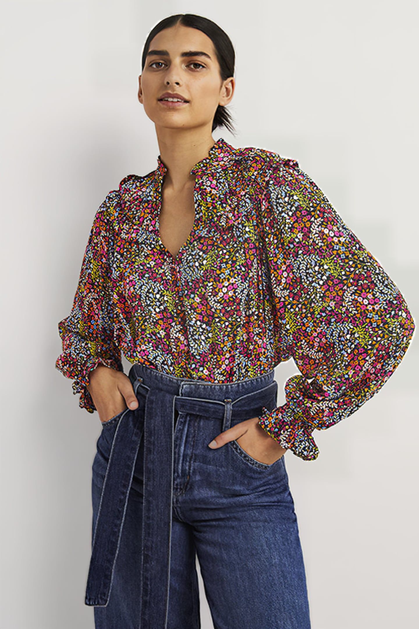 RUFFLE COLLAR STATEMENT TOP MLT 4
