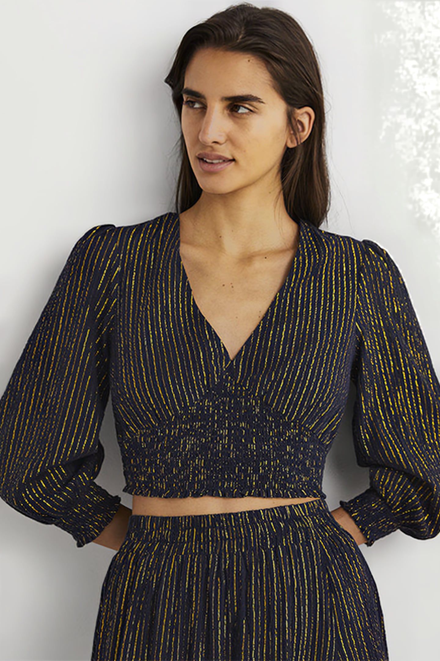 LUREX SMOCKED CROP TOP NVY 1