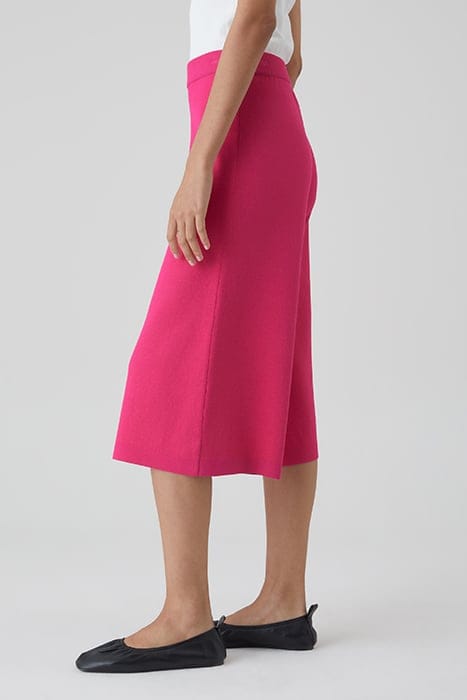 WOMEN KNITTED CULOTTE SHORTS RASPERRY PINK 3