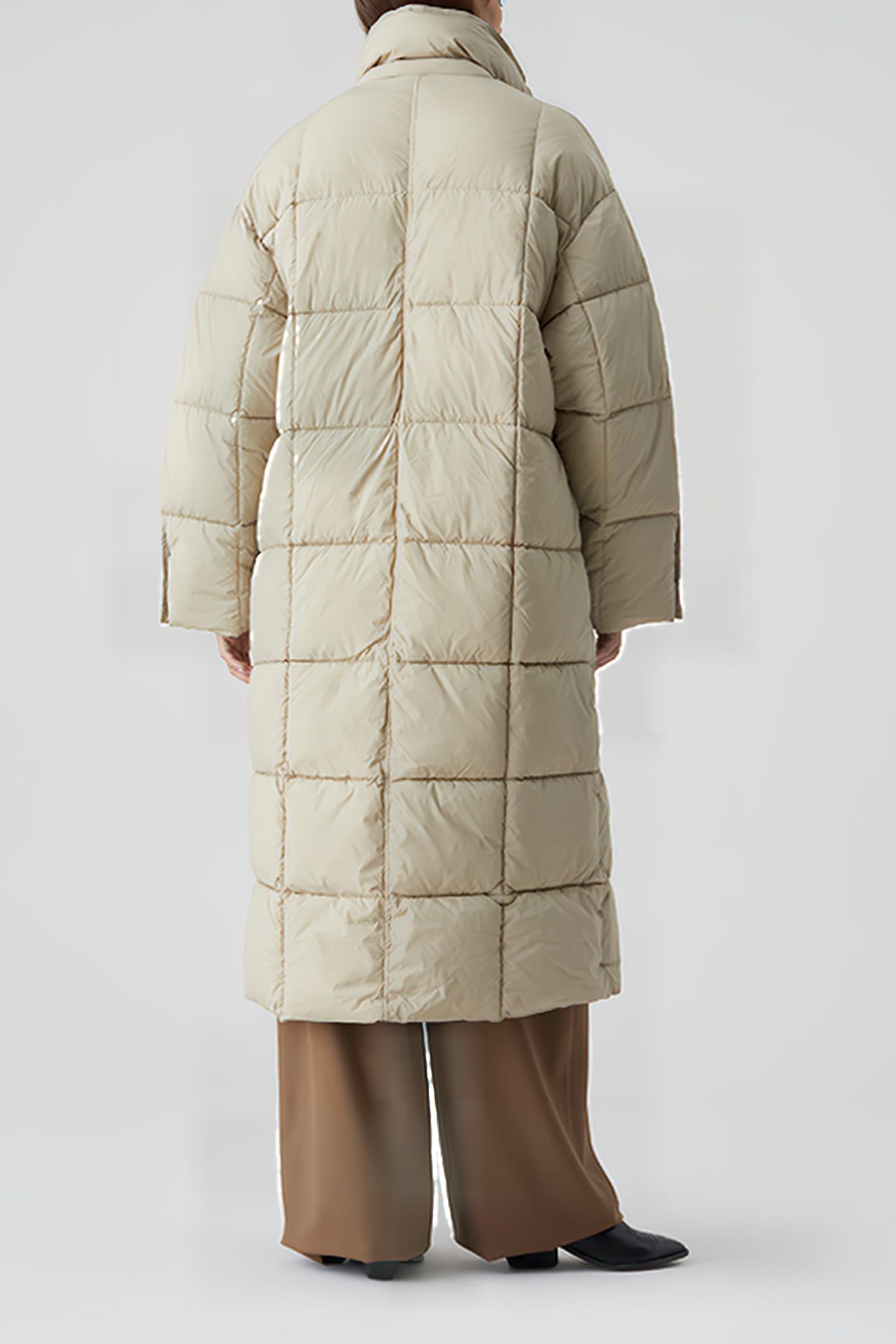 QUILTED COAT CEMENT 2