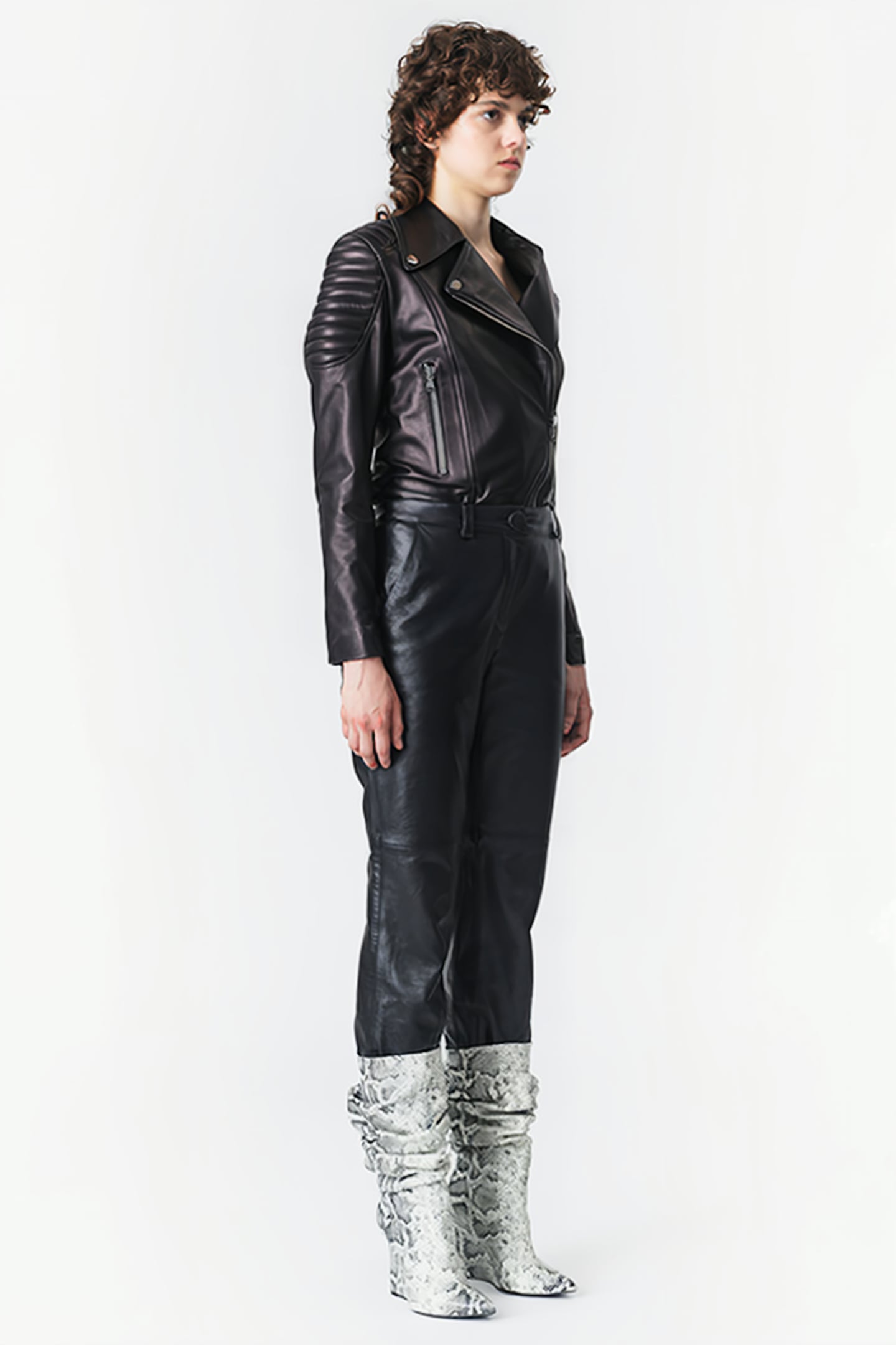 LEATHER SLIM FIT BIKER JACKET BLACK 3