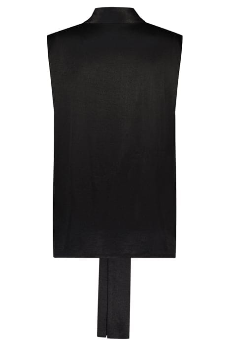 TISLA BLACK 4