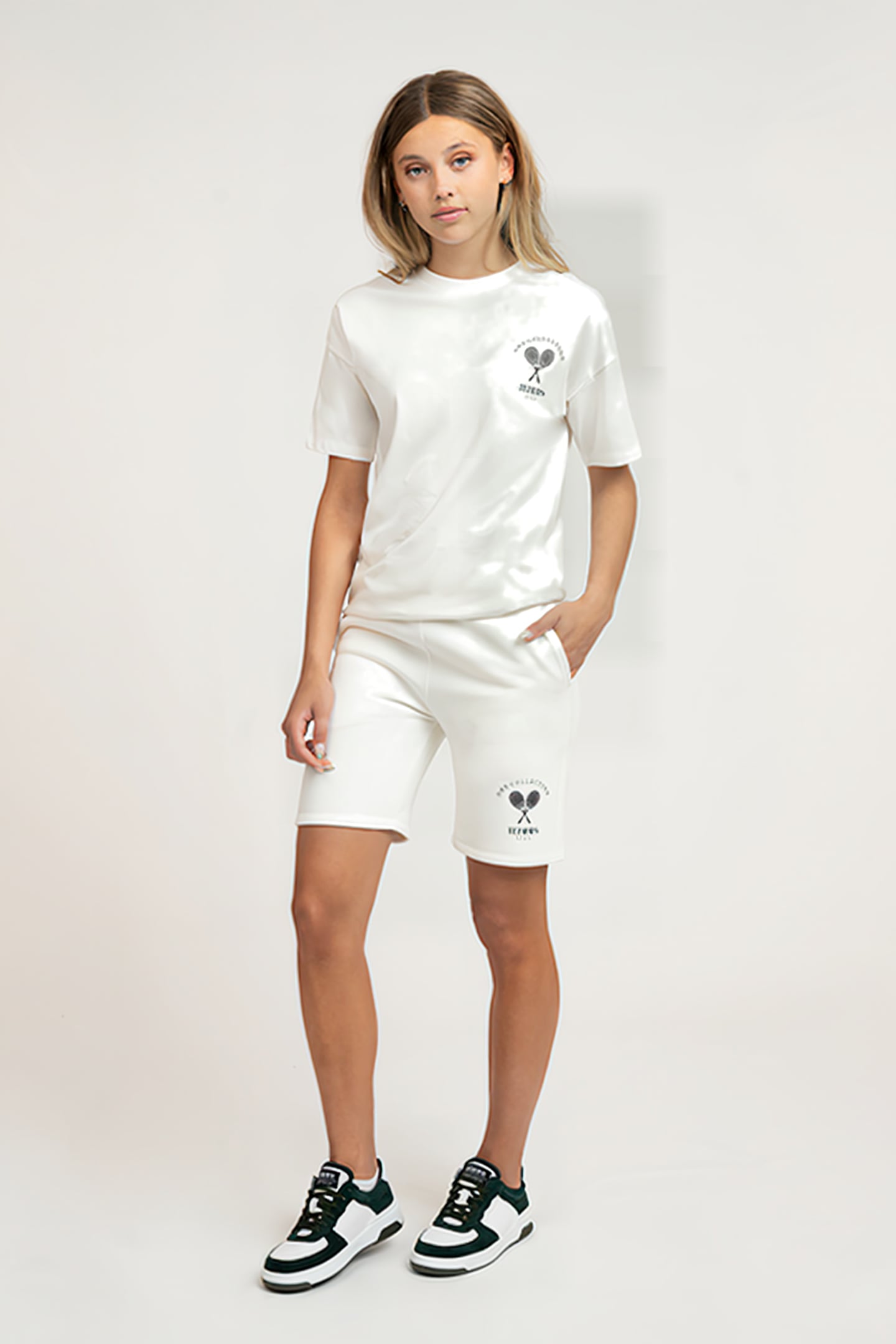 ONE CLUB SWEAT SHORTS OFF WHITE 1
