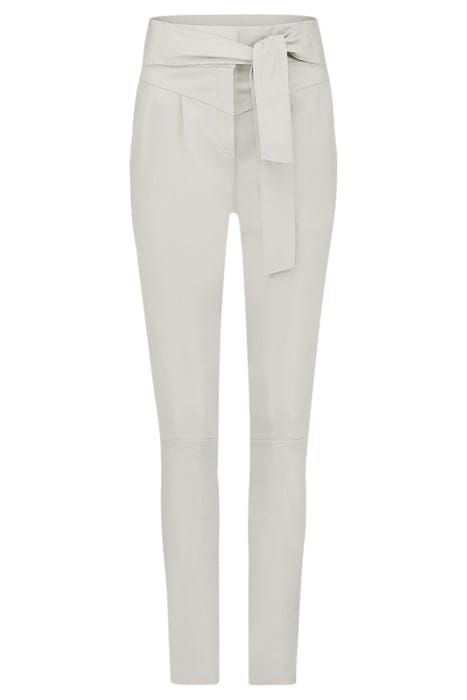 PIP ANTIQUE WHITE 3