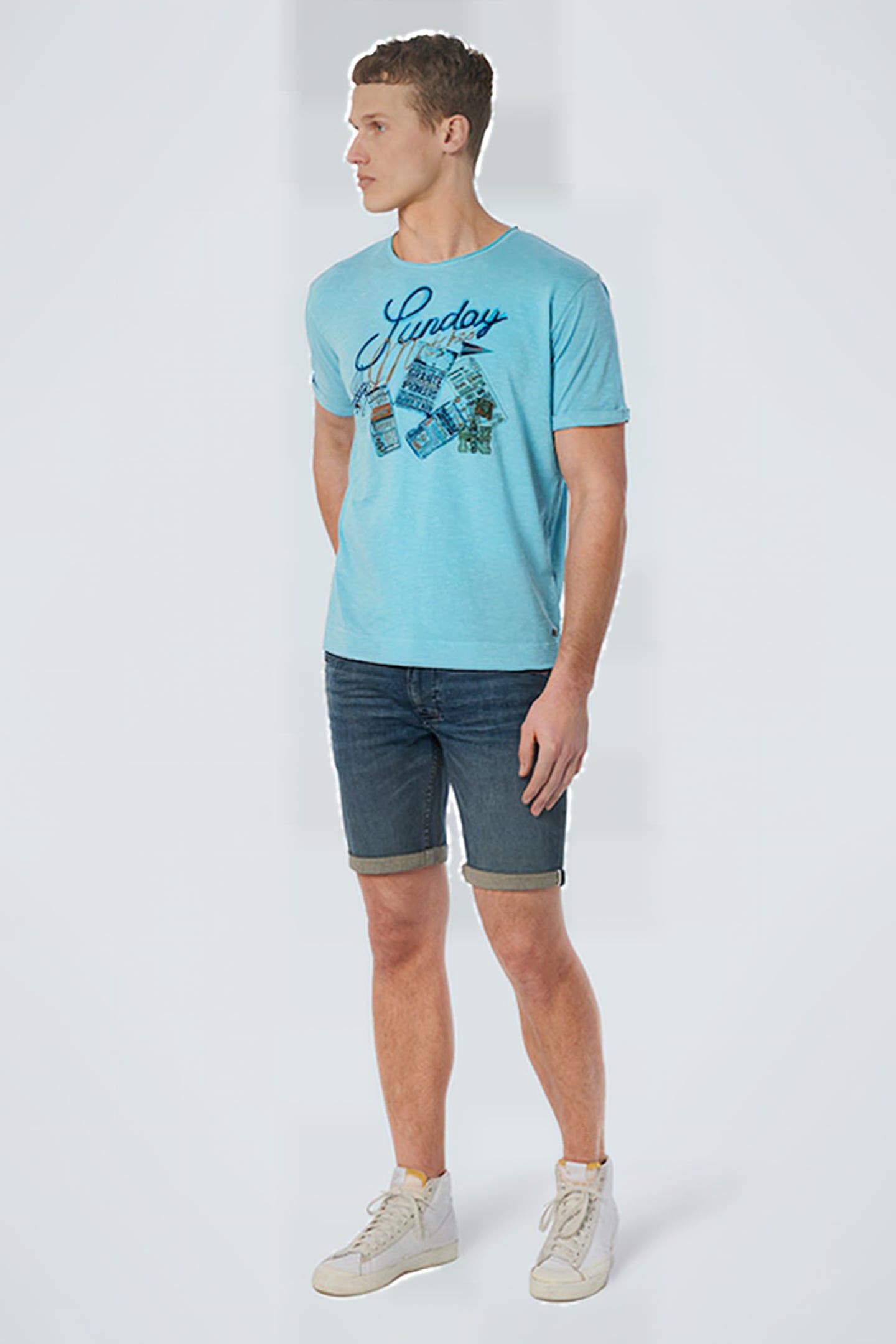 T-SHIRT CREWNECK PRINT GARMENT DYED LIGHT AQUA 3