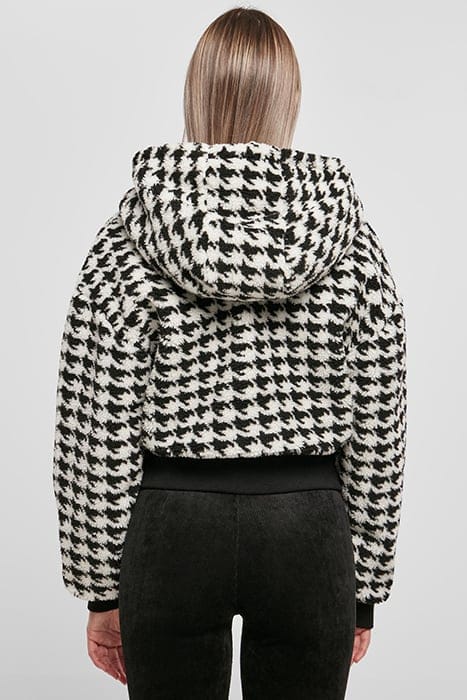 LADIES SHORT OVERSIZED AOP SHERPA JACKET BLACKHOUNDSTOOTH 2