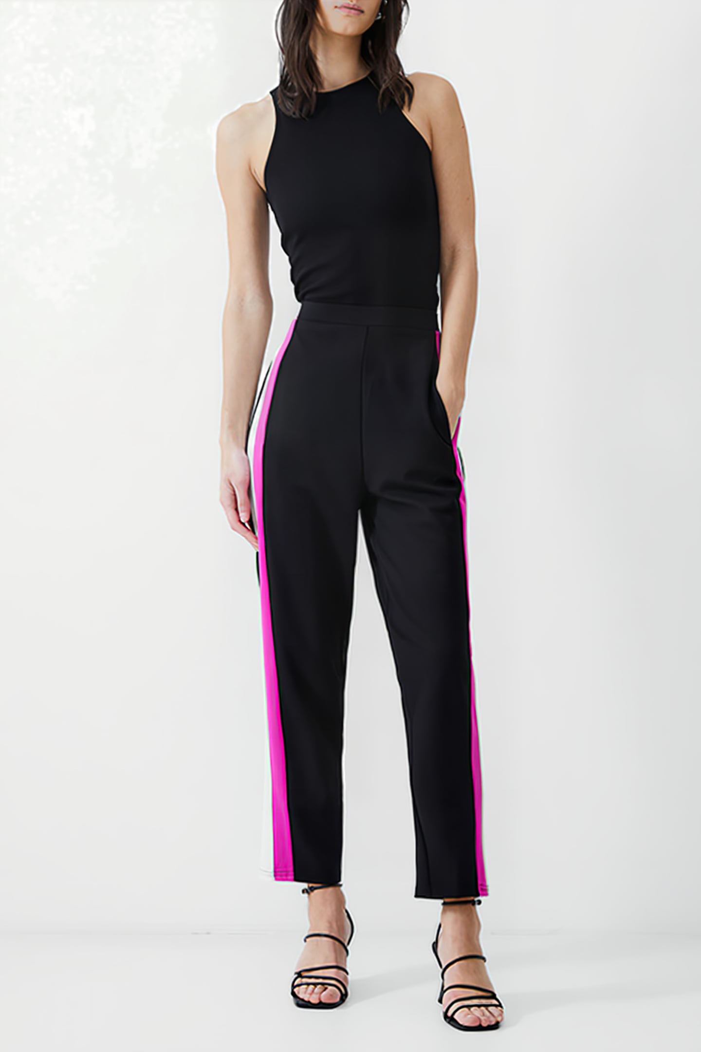 CREPE TAPERED PANEL JOGGER BLACK/WILDROSA/WHITE 1