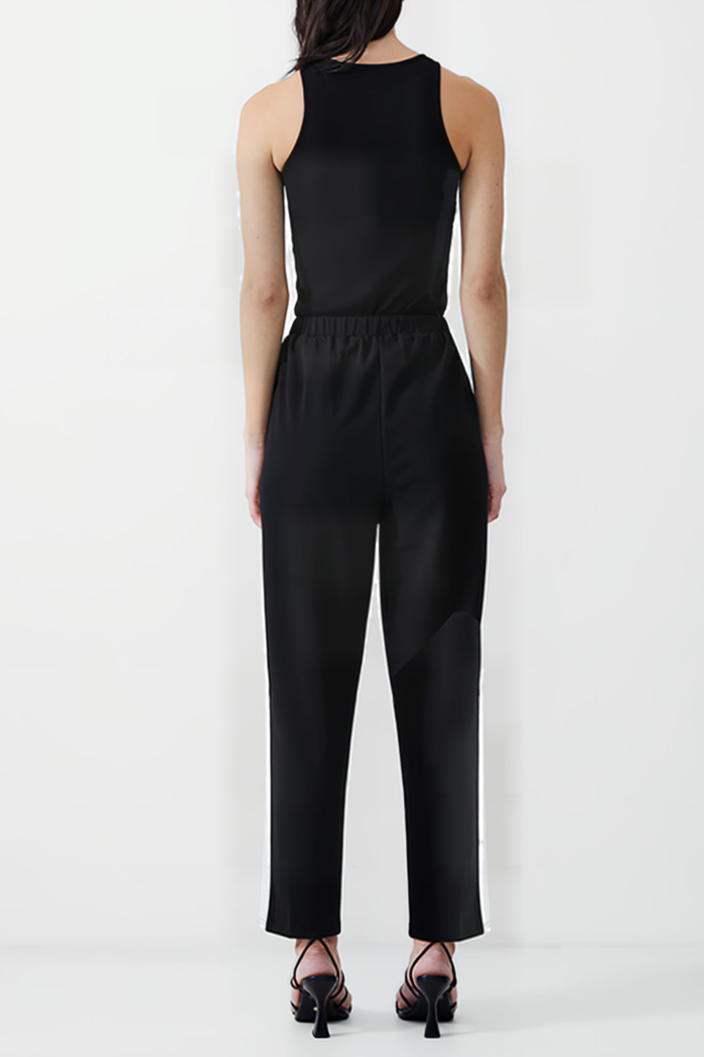 CREPE TAPERED PANEL JOGGER BLACK/WILDROSA/WHITE 2