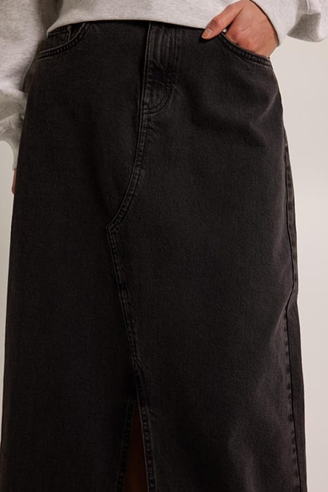 RAXID WASHED BLACK 6