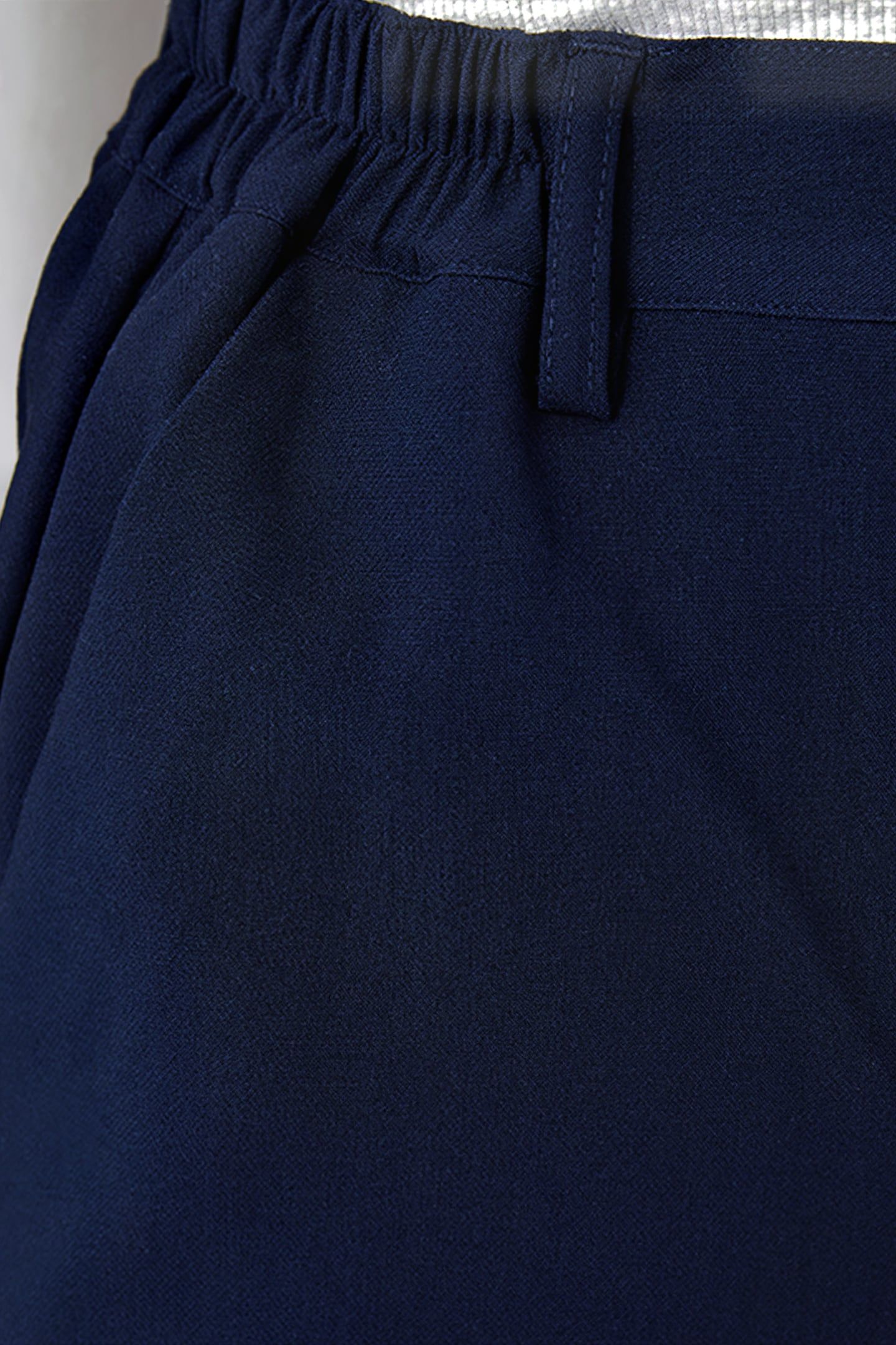 TAILORED SHORT DK NAVY 5