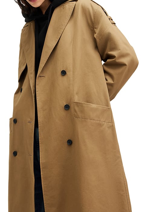 WYATT TRENCH BROWN 5