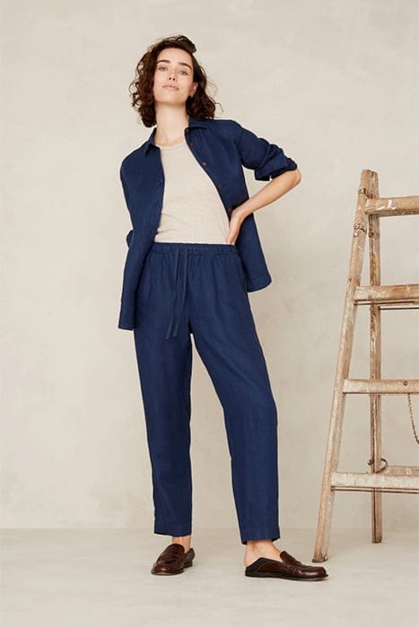 LOURDES WORKER BLUE LINEN 1