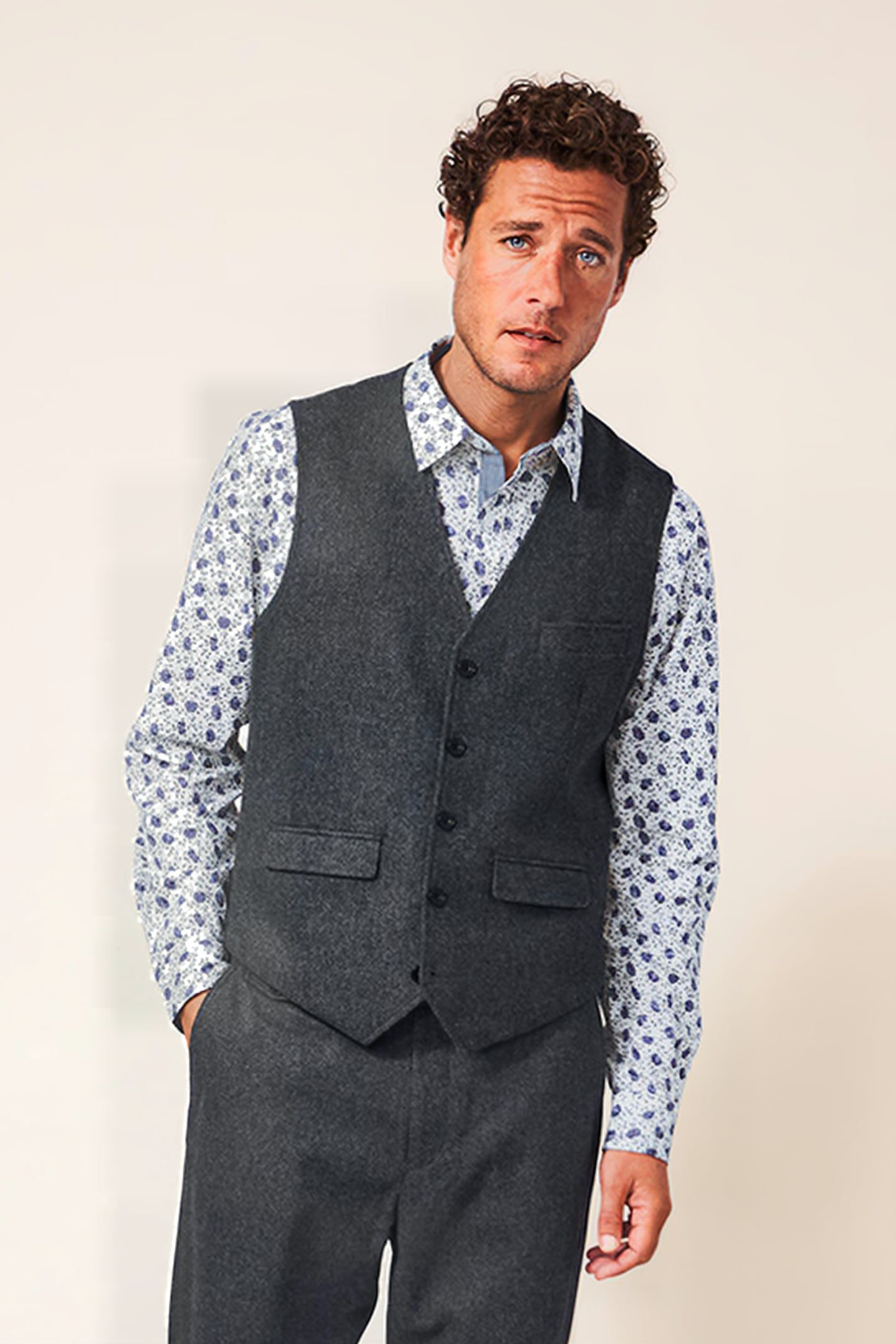 HEATH WAISTCOAT CHARCOAL GREY 1