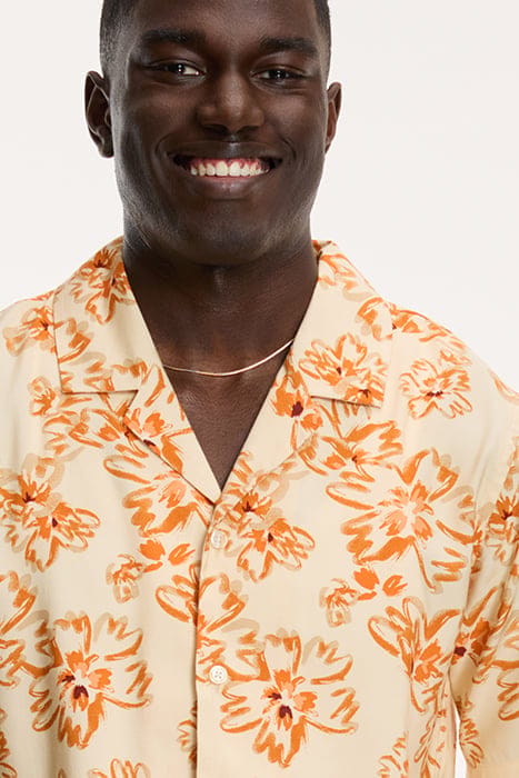 MEN SHORTSLEEVE WASHED FLOWER LIGHT BEIGE 9