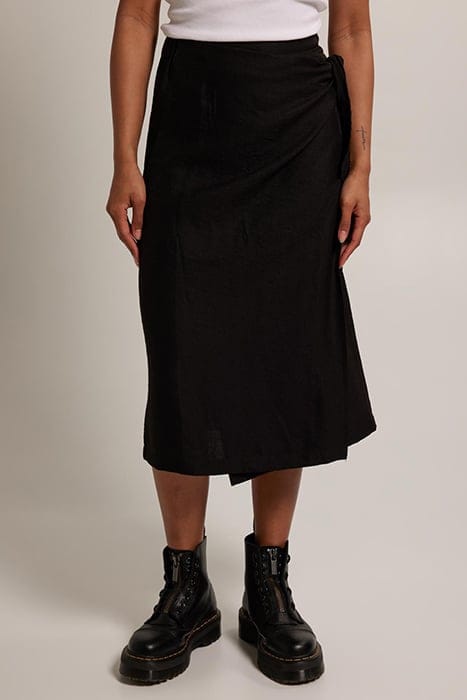 RAVA BLACK 1