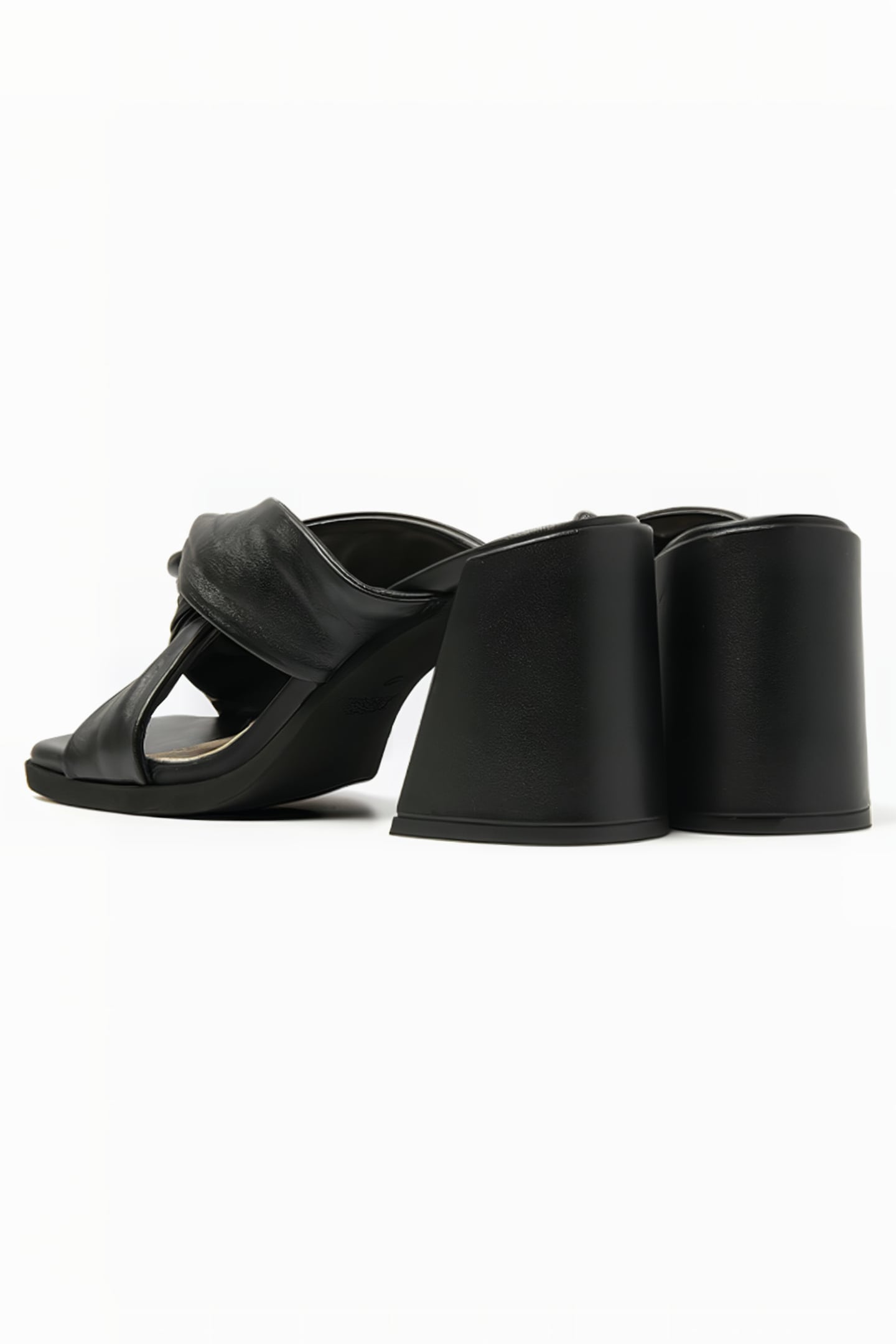 LANA TWIST BLACK LEATHER 3