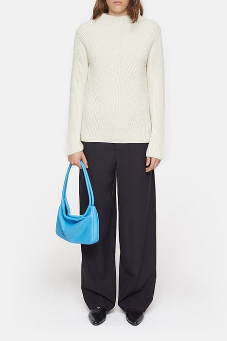 TURTLENECK LONG SLEEVE IVORY 3