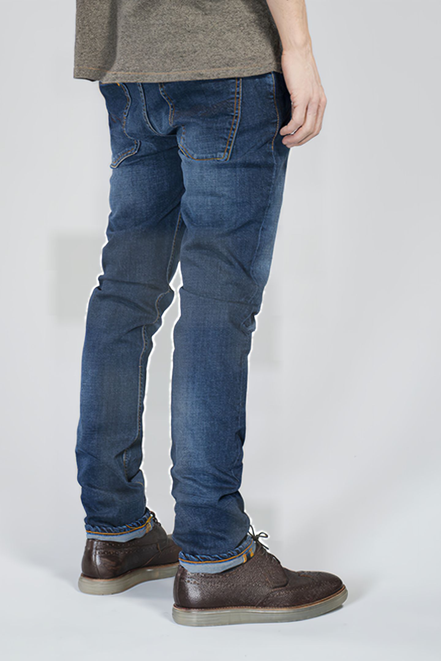 GRIM TIM CROSSHATCH WORN IN 2
