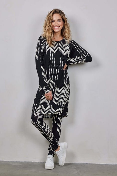 BASIC LEGGINGS PRINT BLACK WITH OFFBEAT PRINT 3