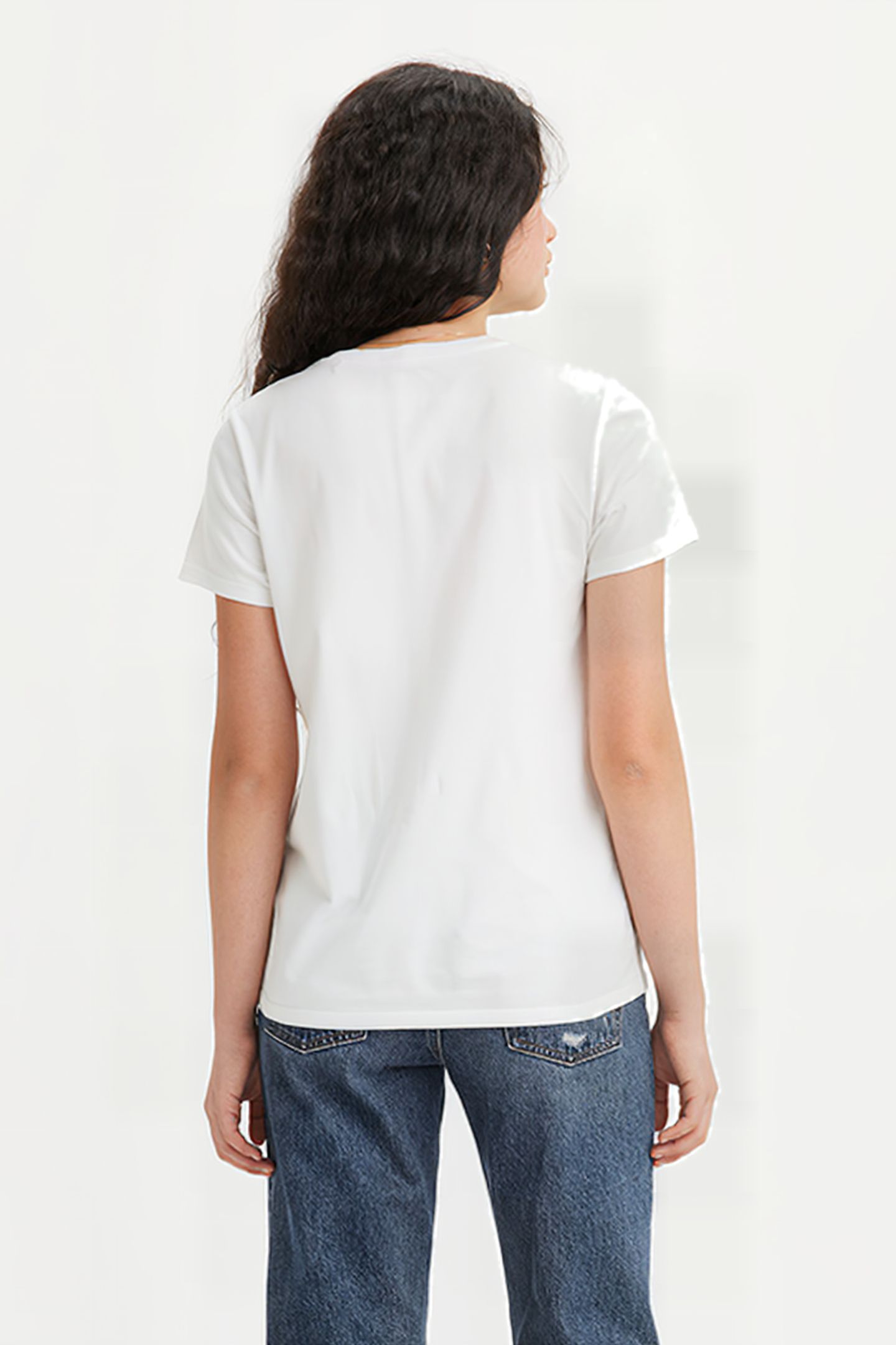 THE T-SHIRT WHITE 2