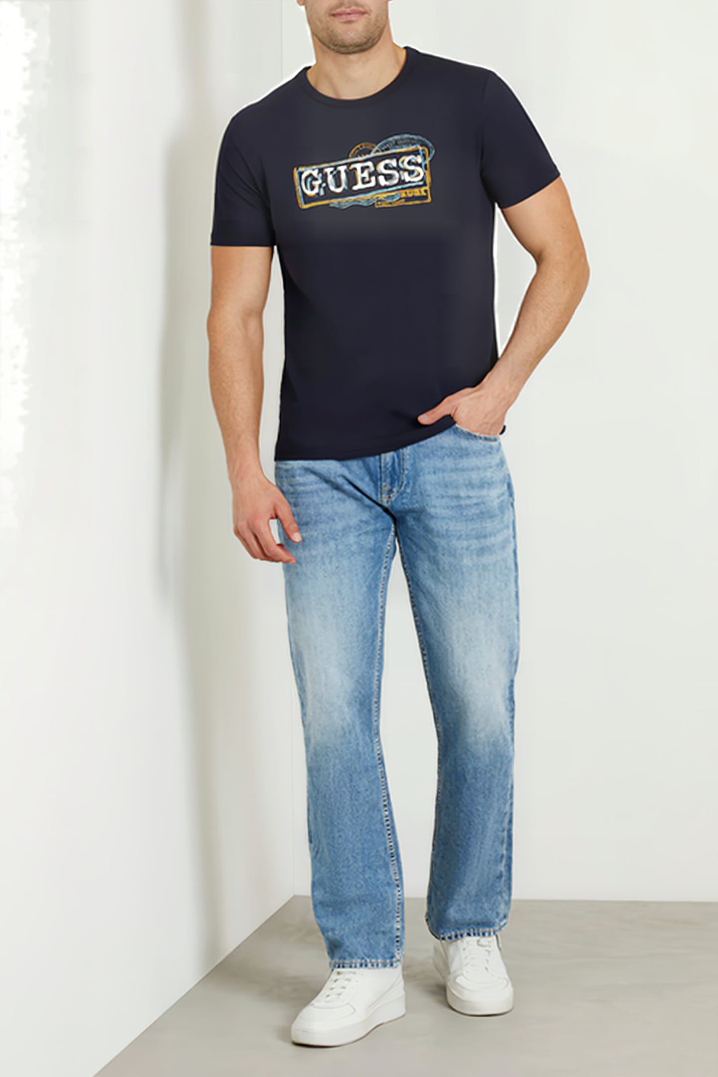 GUESS ECO RODEO EXCAPE 3