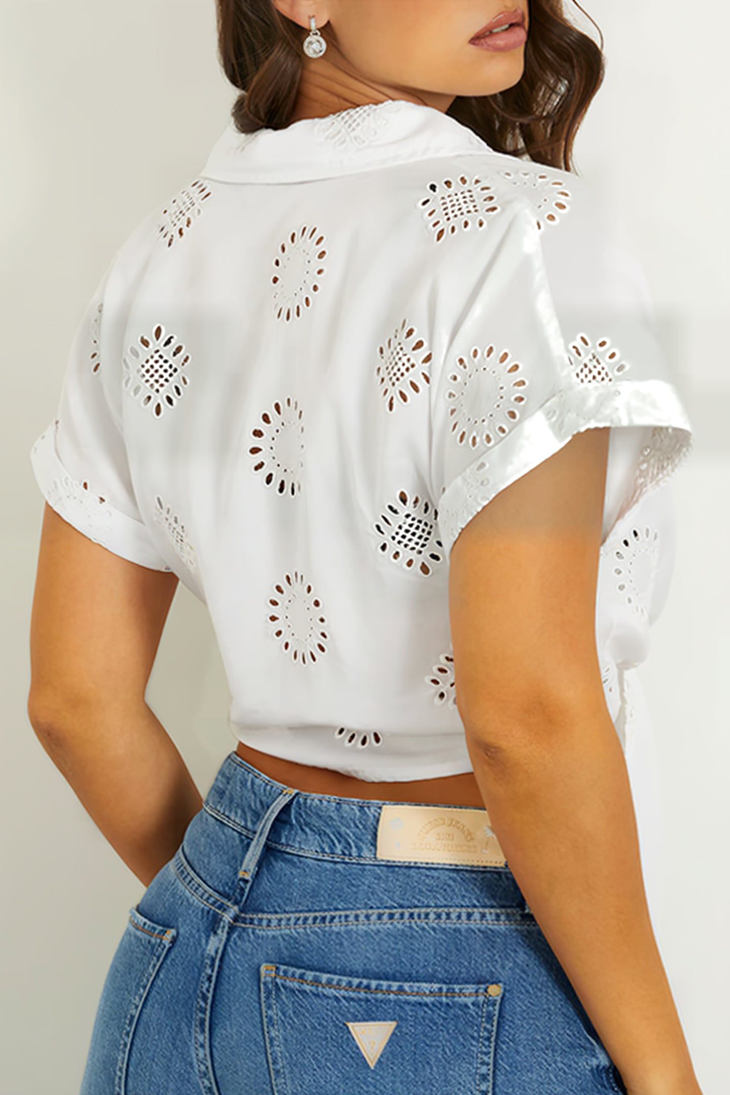 GUESS ECO SS BRIGITTE SATIN EMBRO SHIRT PURE WHITE MULTI 6