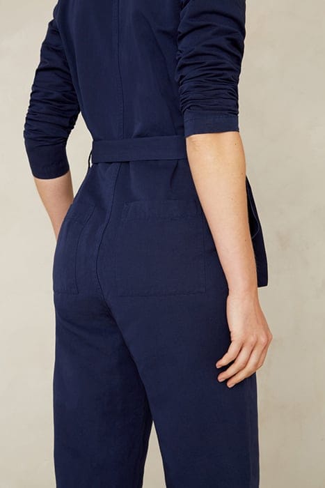 JANELLE NAVY 4