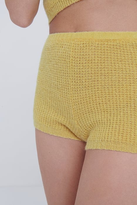 SHORT SHORTS BLOND 7