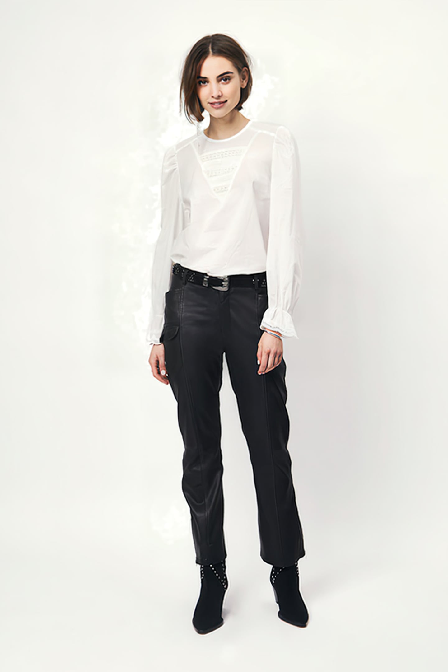 SHAUNA SMOCKED LACE TOP MILK WHITE 1