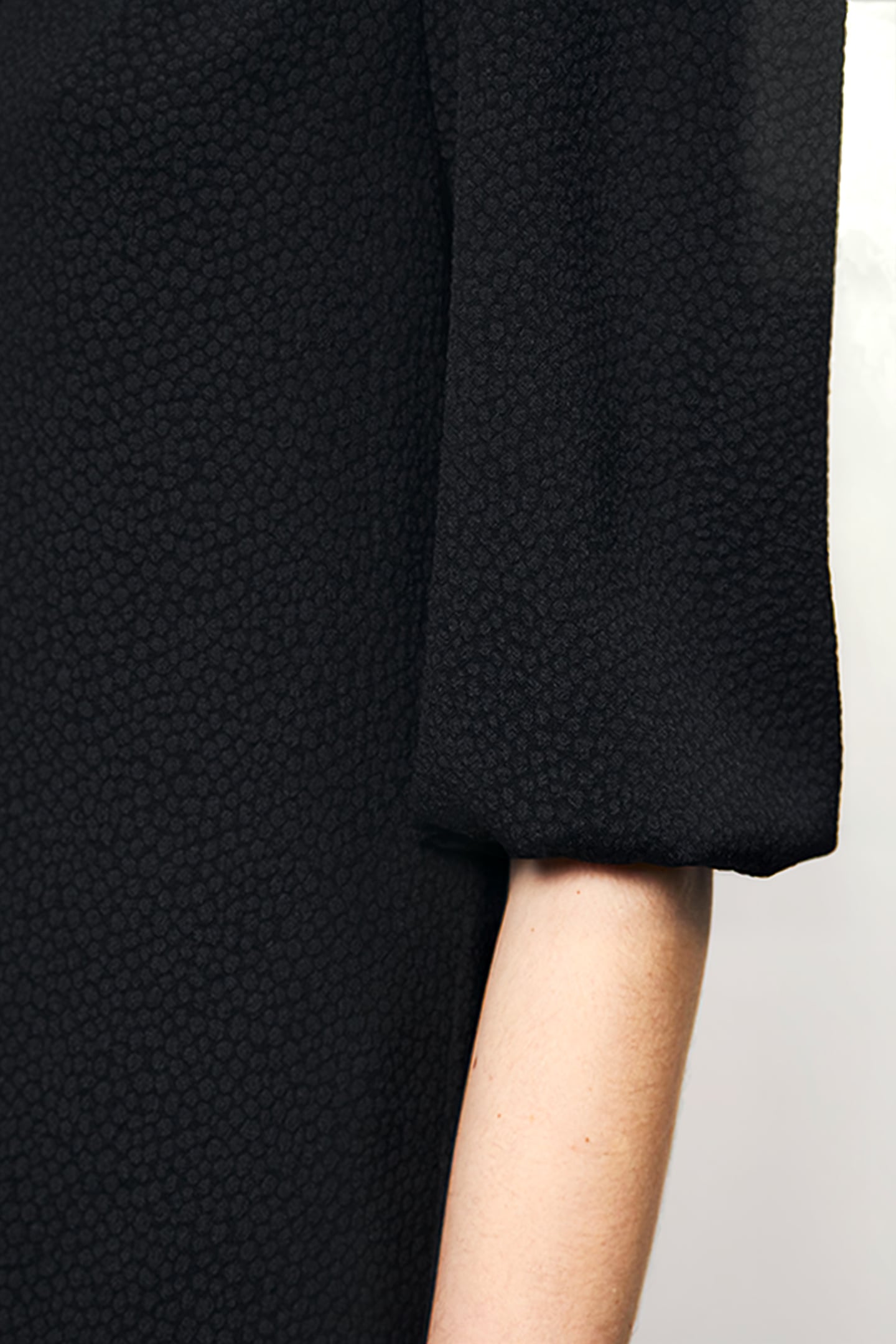 FONDA STRUCTURED MINI DRESS RAVEN 5