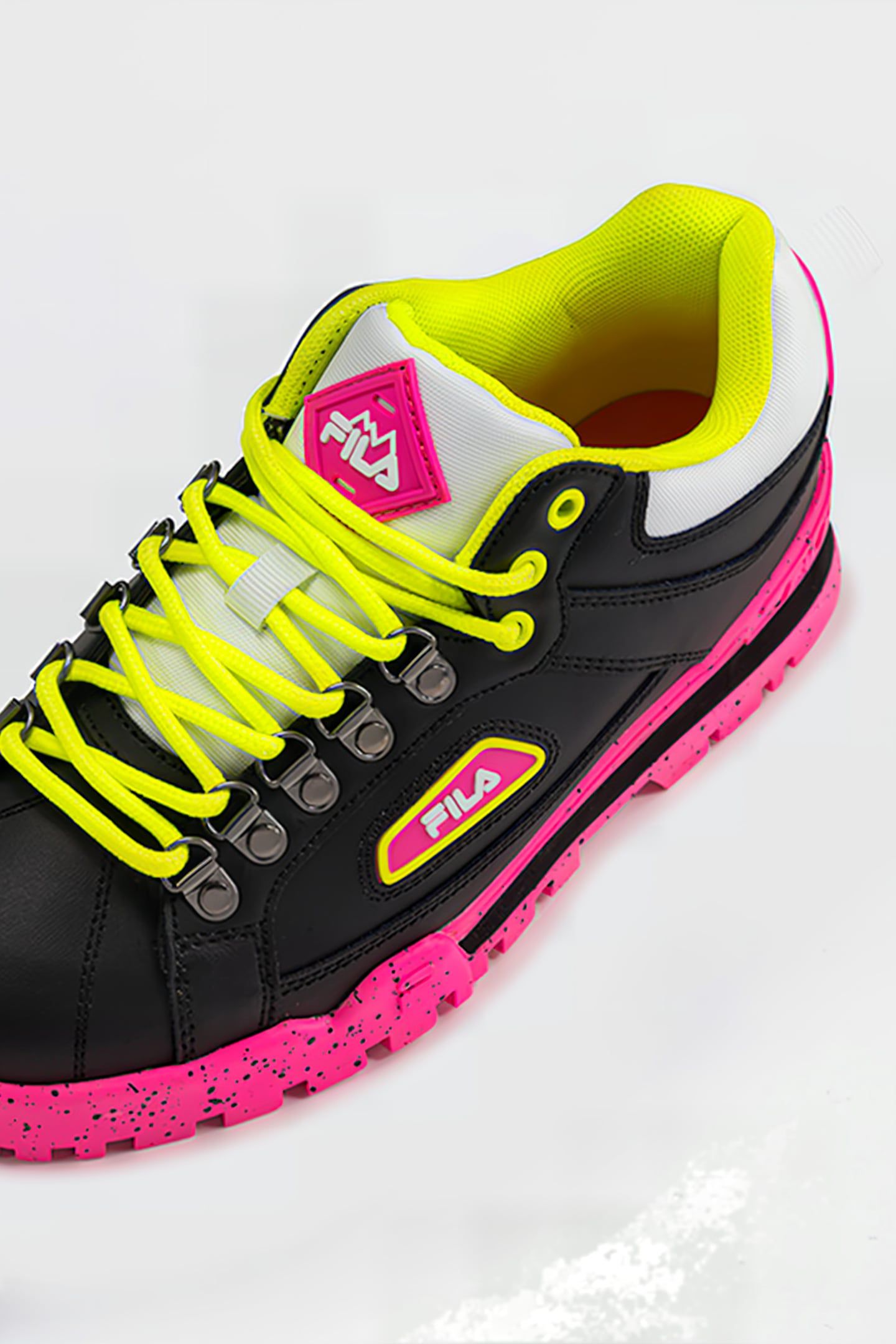 TRAILBLAZER BLACK 8
