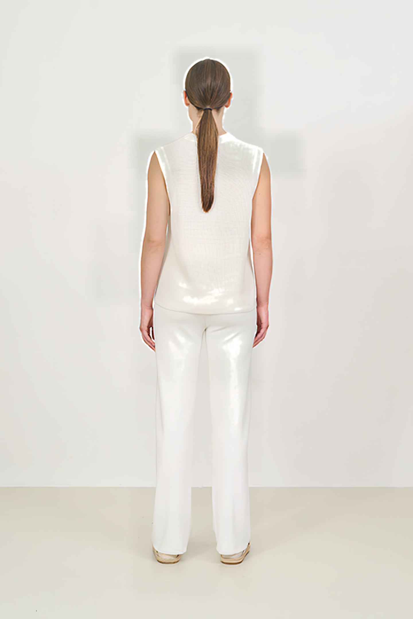 FOREST ESSENTIEL FLARED PANTS MARSHMELLOW 2