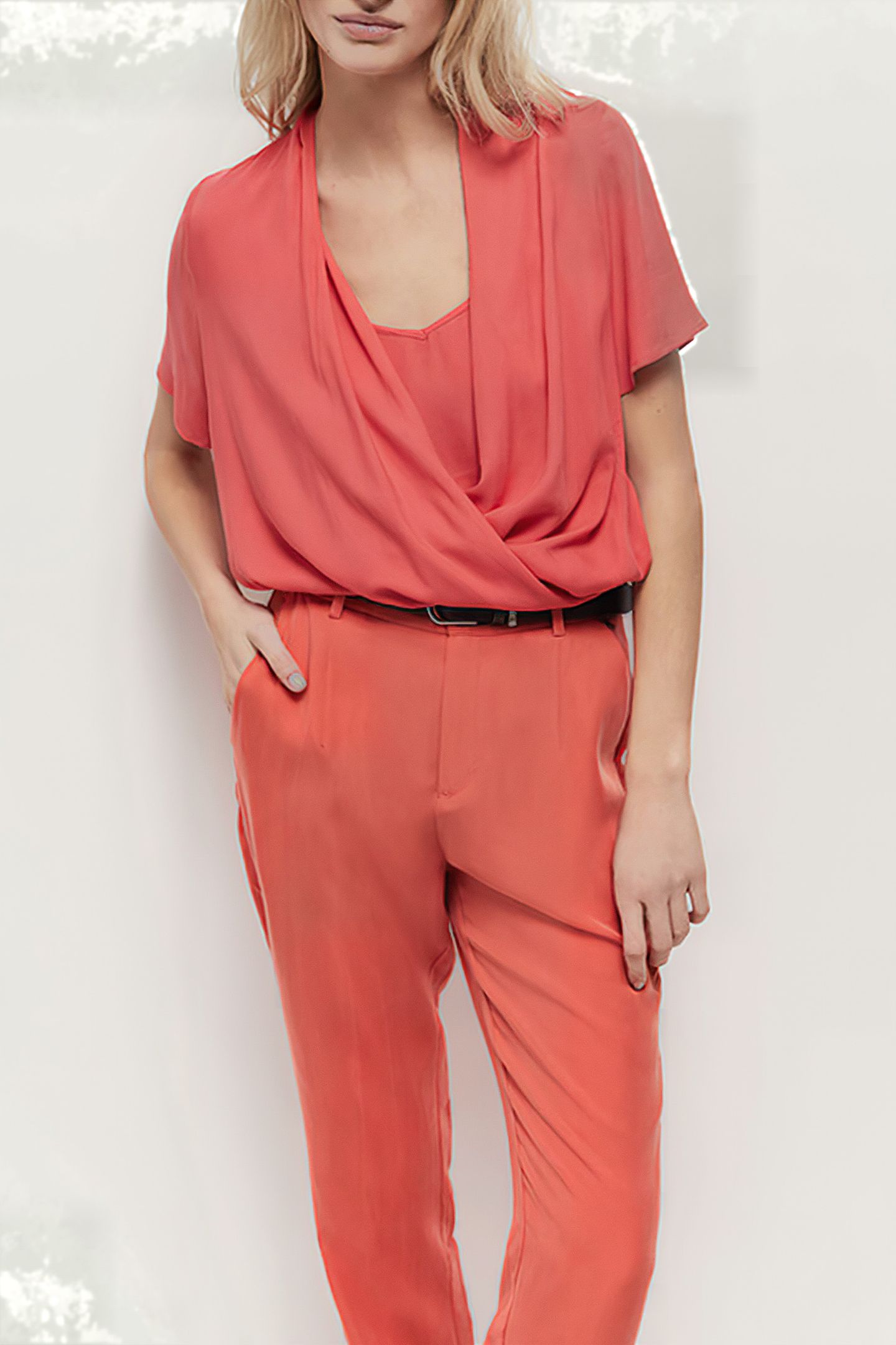 COREY - HIBISCUS LENZING™ ECOVERO™ WRAP TOP 3