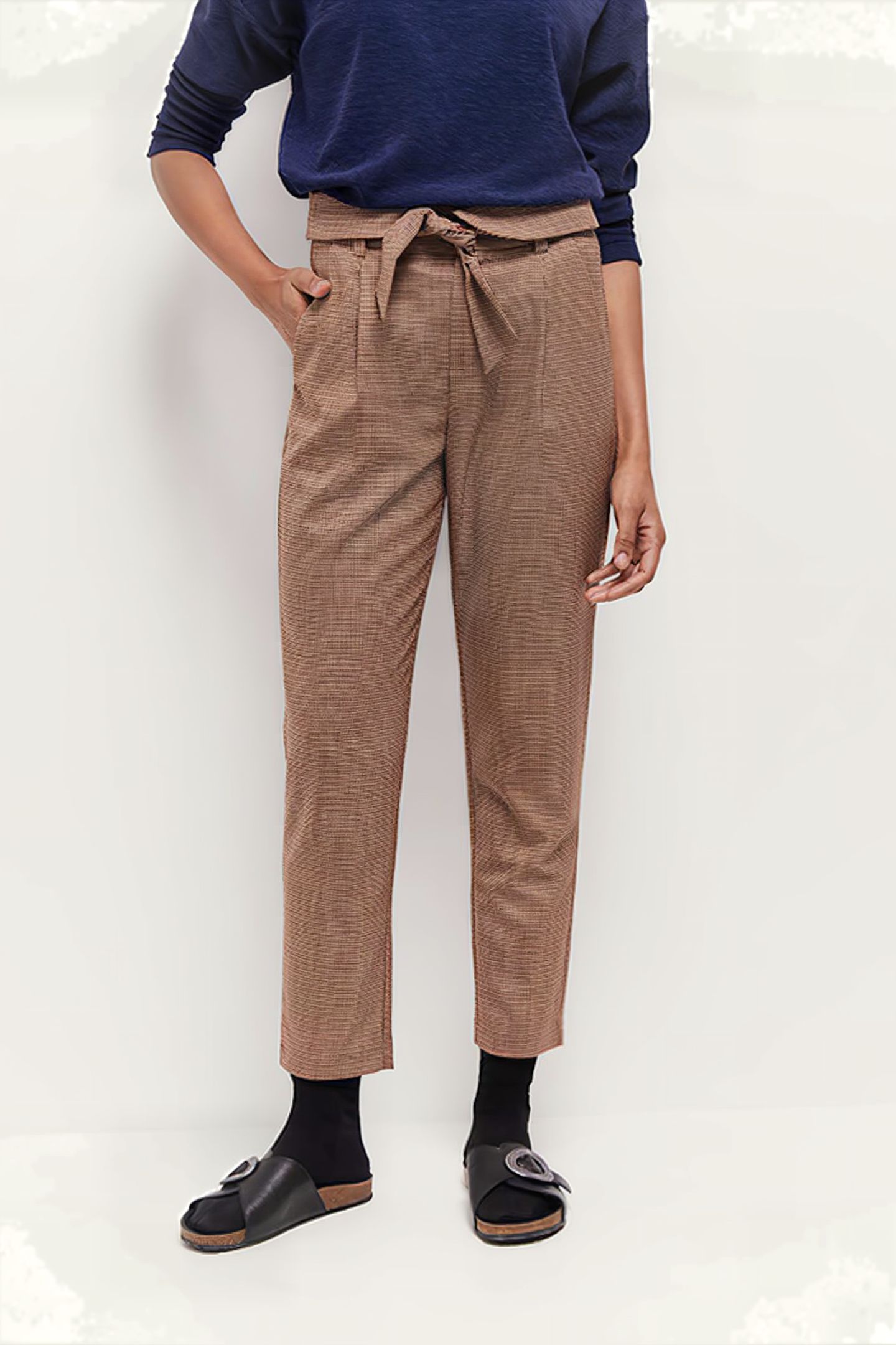 PEARL - HOUNDSTOOTH BELTED MAHOGANY NEO-CARROT PANTS 1