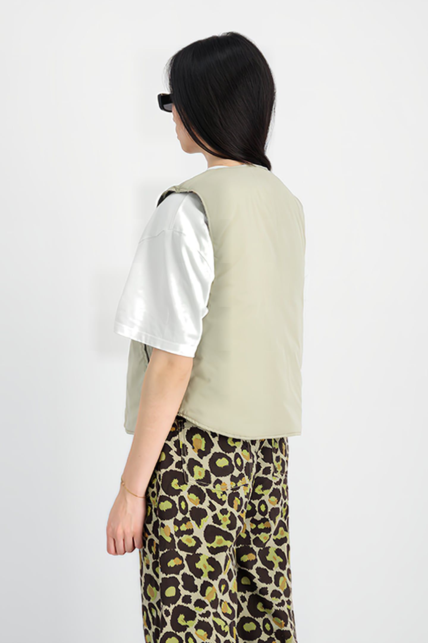 REVERSIBLE VEST CAMO OLIVE LEO CAMO 4