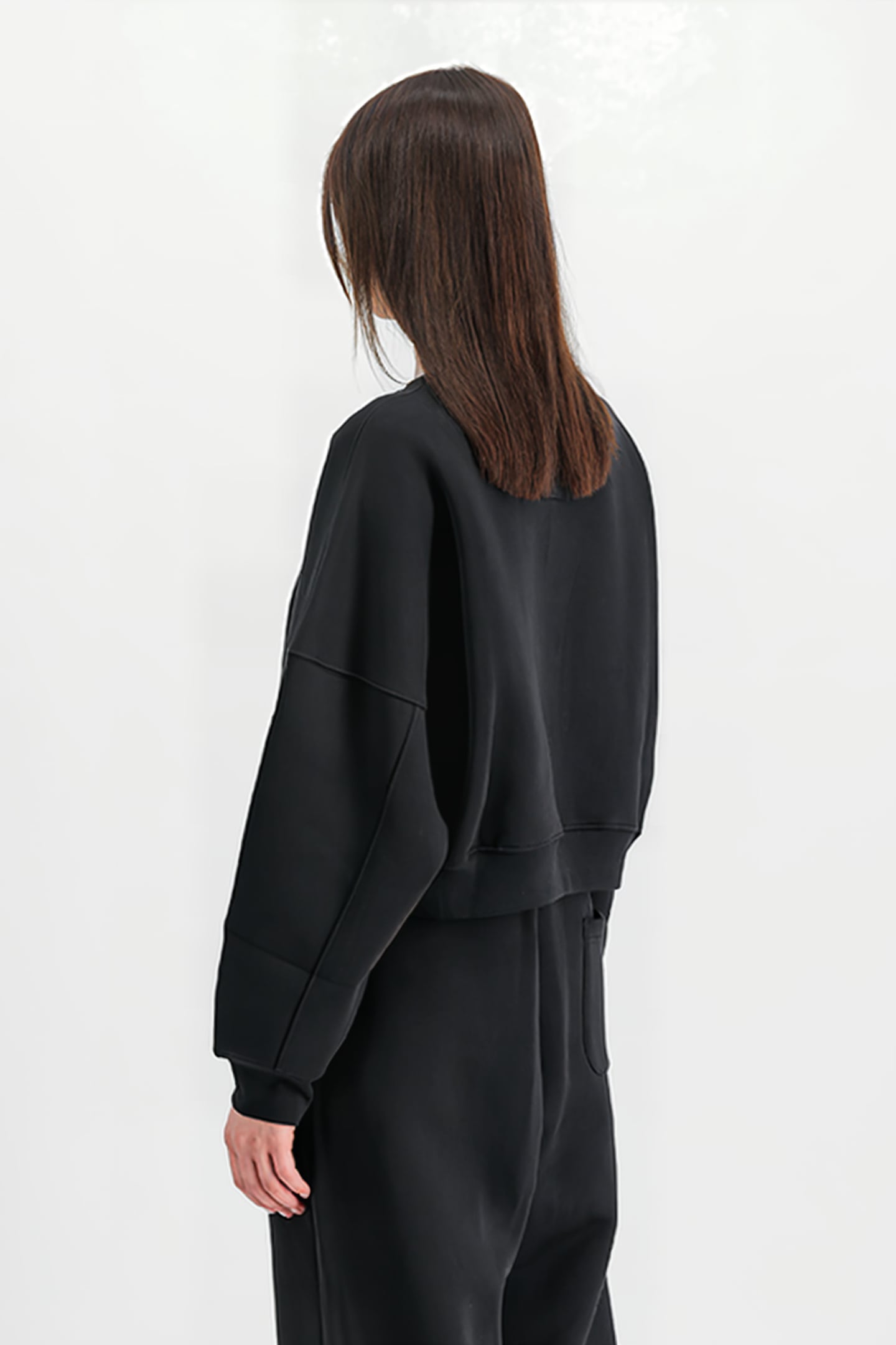 LOGO SWEATER BLACK 6