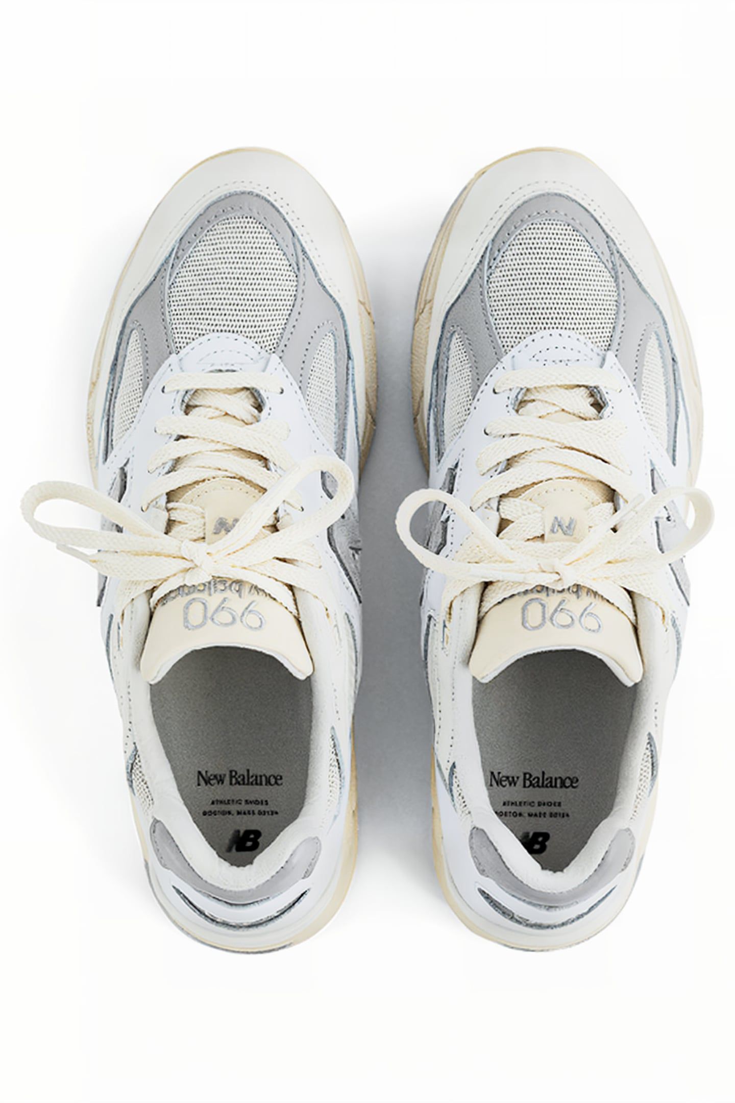 M990TC2 MADE IN USA SNEAKERS IN SEA SALT 3