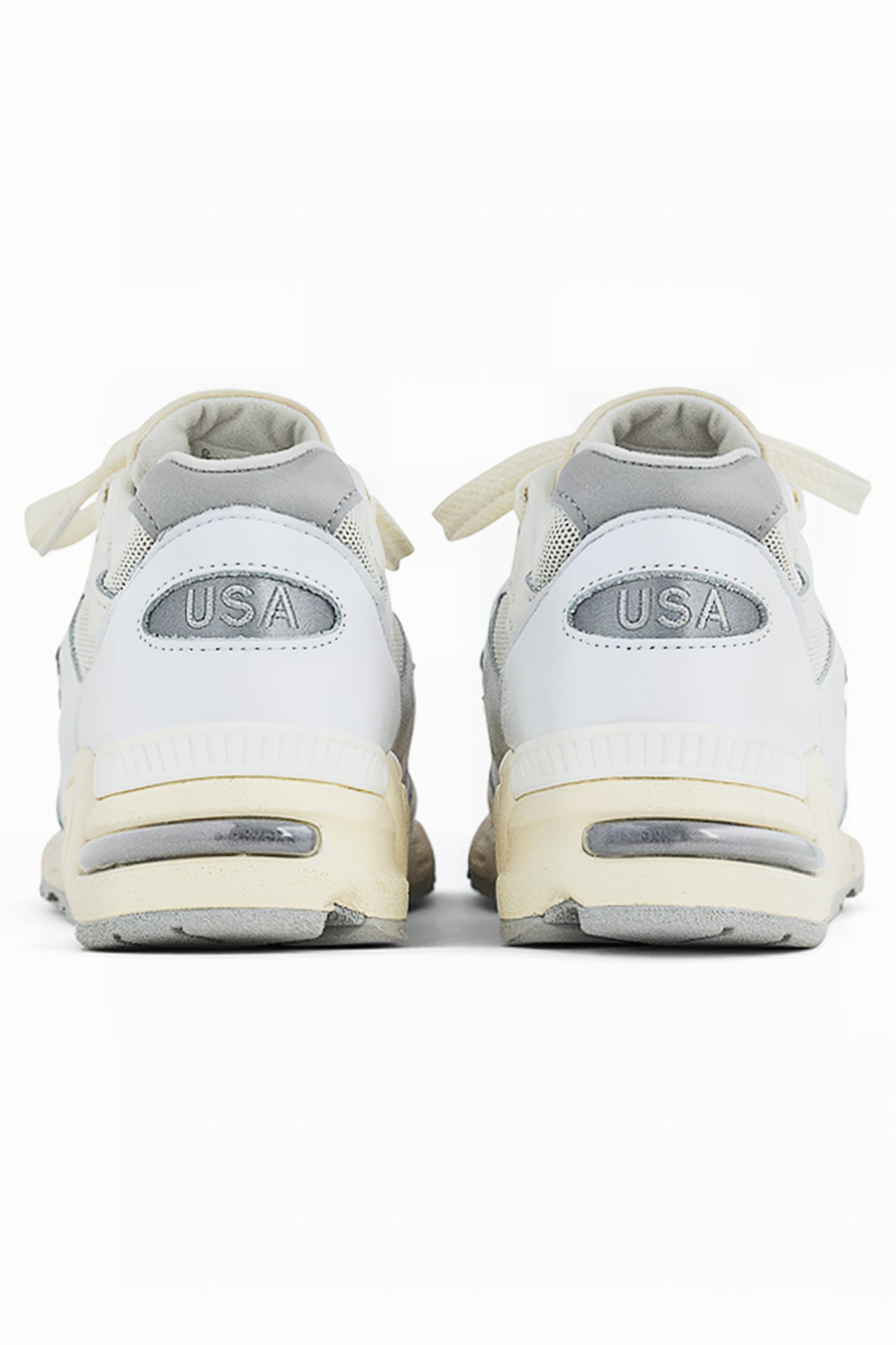 M990TC2 MADE IN USA SNEAKERS IN SEA SALT 4