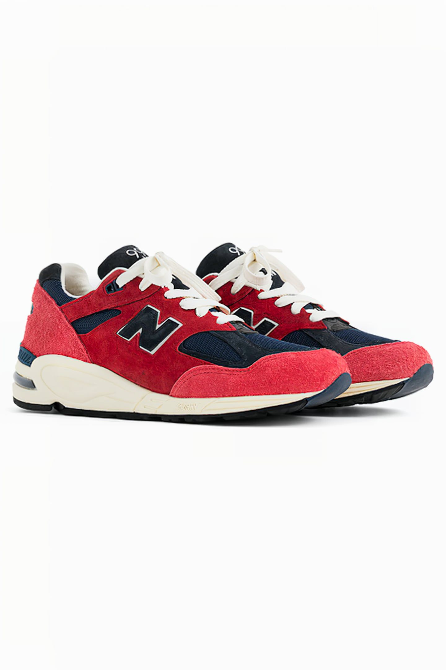M990AD2 MADE IN USA SNEAKERS IN RED 2