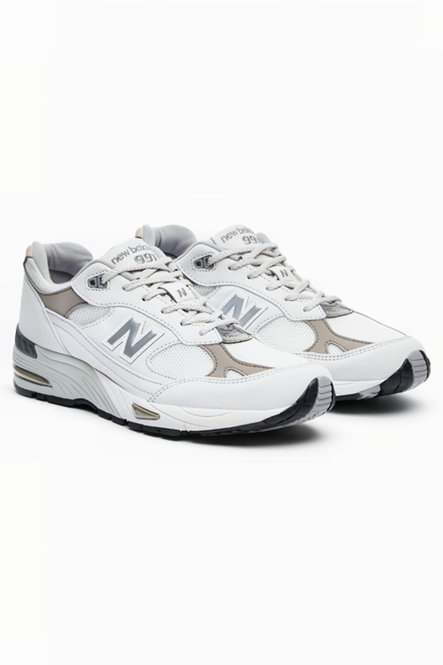 M991FLB MADE IN UK SNEAKERS IN OFF WHITE 2